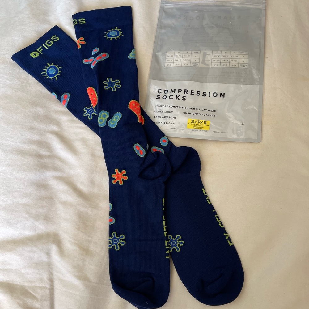 FIGS Ex-CELL-ent Compression Socks